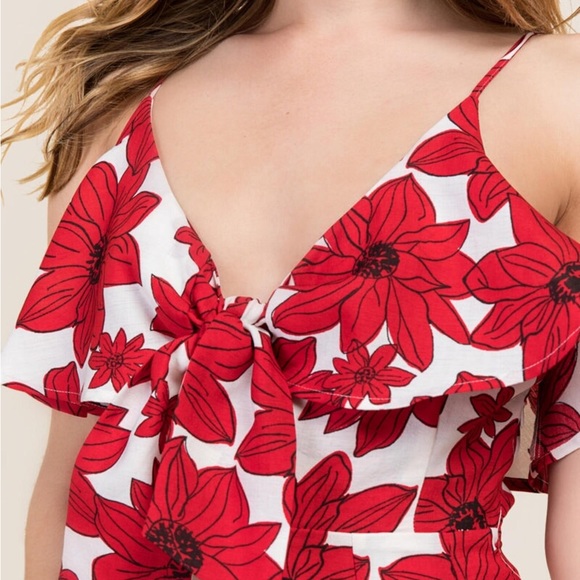 Floral Romper - Tie in Front - Picture 4 of 13